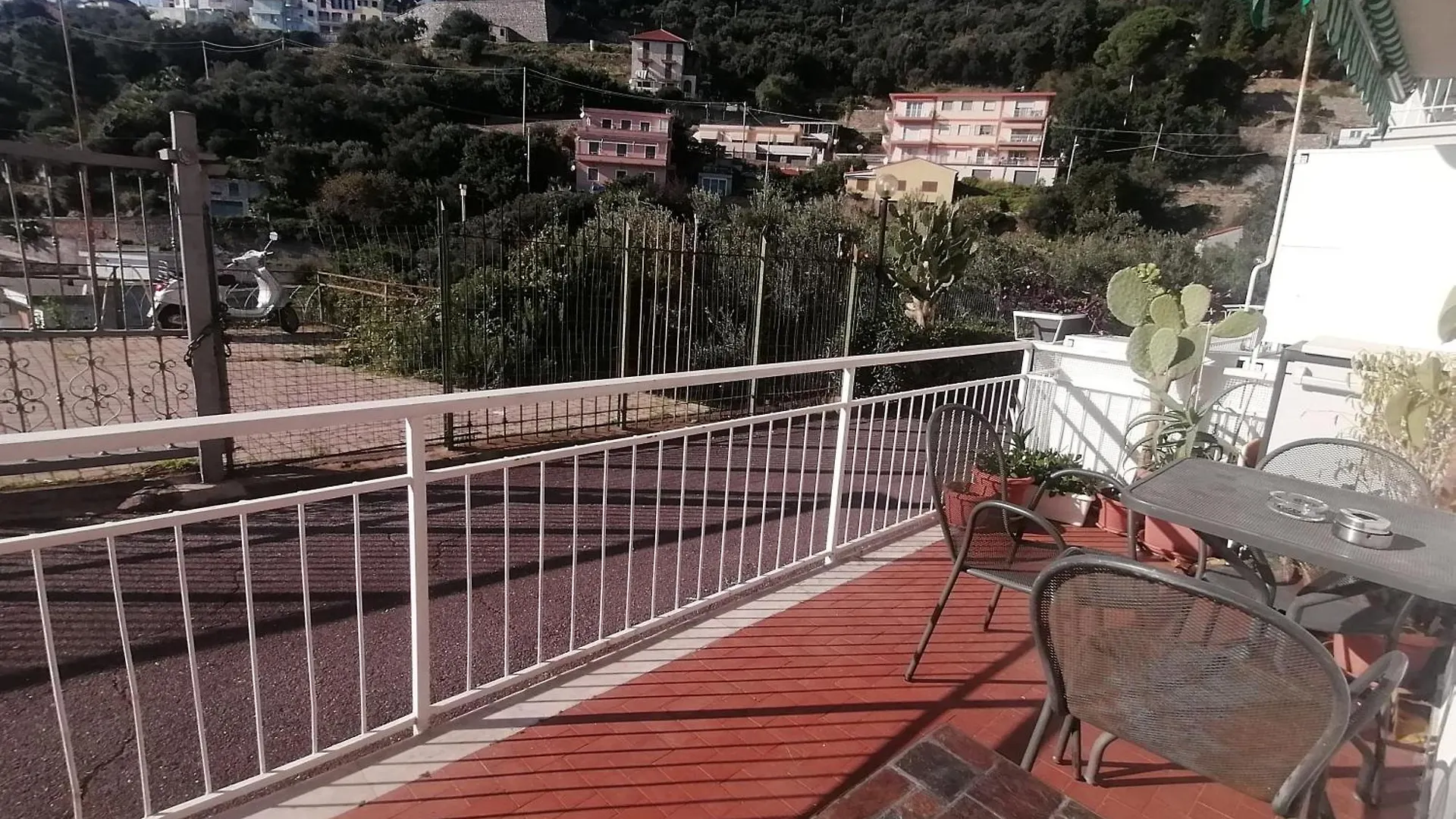 Casa Atelier Alassio 0*,